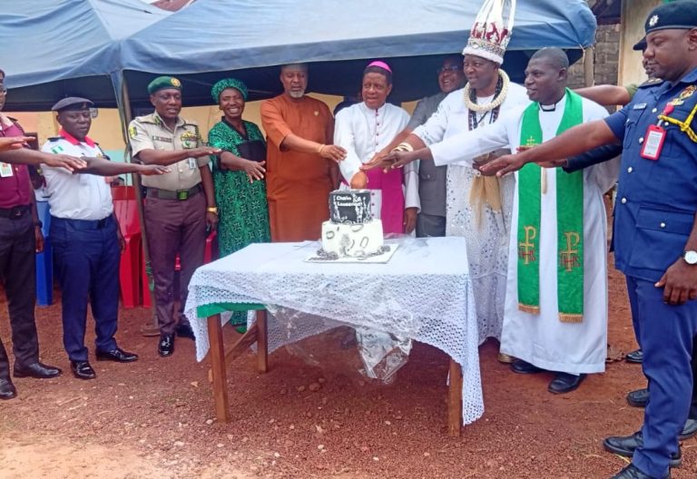 Bishop Onah Celebrates 70th Birthday With Inmates, Provides Borehole In Nsukka Custodian Centre – By Our Correspondent